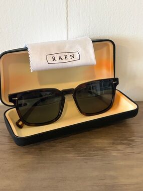 RAEN Adin - Kola Tortoise / Green Polarized